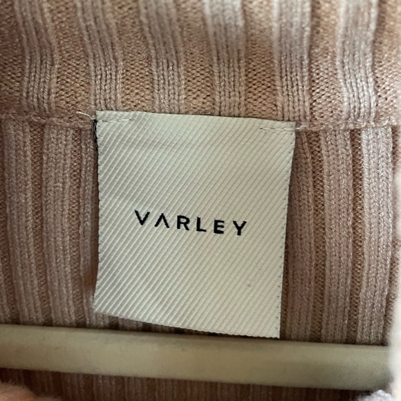 Varley, XS (measures bigger), designer beige ribbed mock neck side zip knit top - Picture 3 of 9